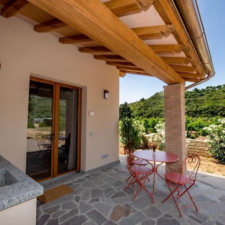 Agriturismo La Sassicaia Кастільйоне-делла-Пеская Екстер'єр фото